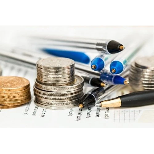 Latvijas ekonomika augs, bet lēnāk nekā prognozēts iepriekš