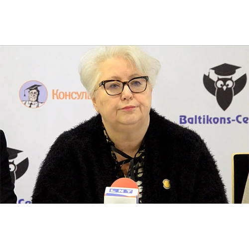 Kāds 2018. gadā būtu aprēķins darbinieka mēnešalgai?