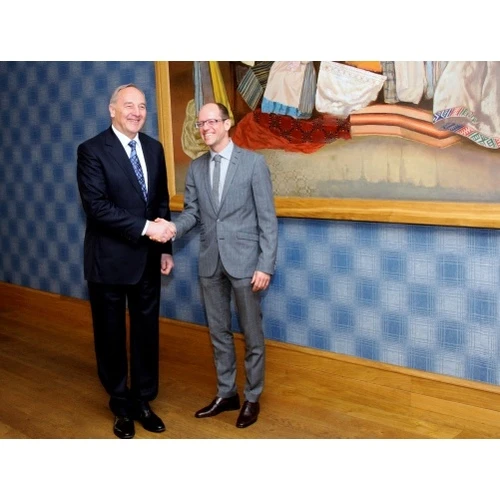 Valsts prezidents iepazīstas ar komercbanku viedokli par situāciju sektorā