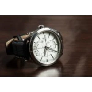 Vai privātpersonas izvietotos sludinājumus var uzskatīt par komercdarbību?