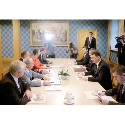 Valsts prezidents ar valdības sociālajiem partneriem apspriedis nodokļu politiku