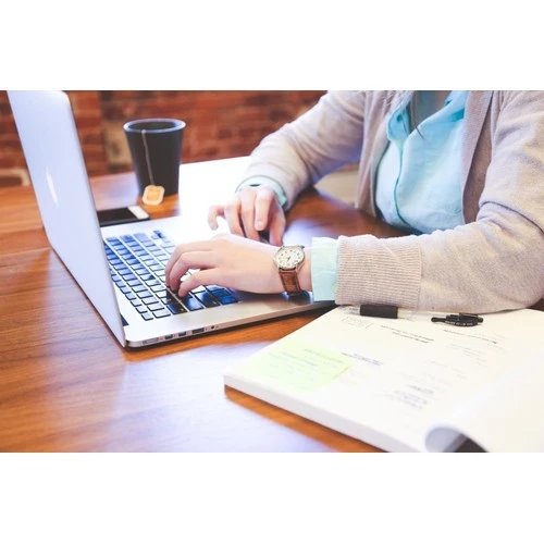 Atvieglo jaunuzņēmumu pieteikšanos atbalstam