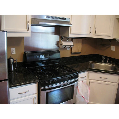 Pārbaudiet virtuves gaisa nosūcēju, iespējams, tas vēl šogad jādemontē!