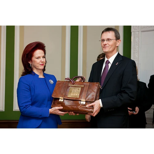 Saeimā iesniegs 2014.gada valsts budžeta projektu