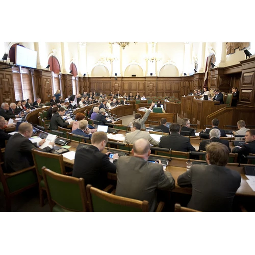 Iedzīvotāju reģistrā iekļaus vairāk ziņu