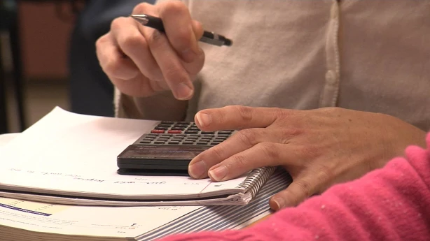 Aprēķināto PVN var uzrādīt un kā priekšnodokli atskaitīt samaksas saņemšanas brīdī