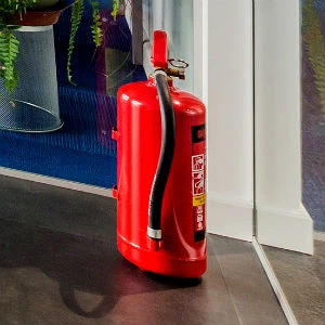 Pilnveidos darba aizsardzības prasību piemērošanu atbilstoši aktuālajām nodarbinātības tendencēm