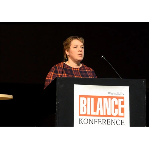 Kam jāparaksta gada pārskats?