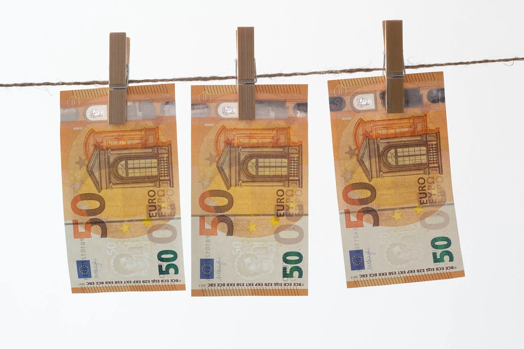 Personai 45 dienu laikā būs jāpierāda, ka finanšu līdzekļu vai mantas izcelsme ir likumīga