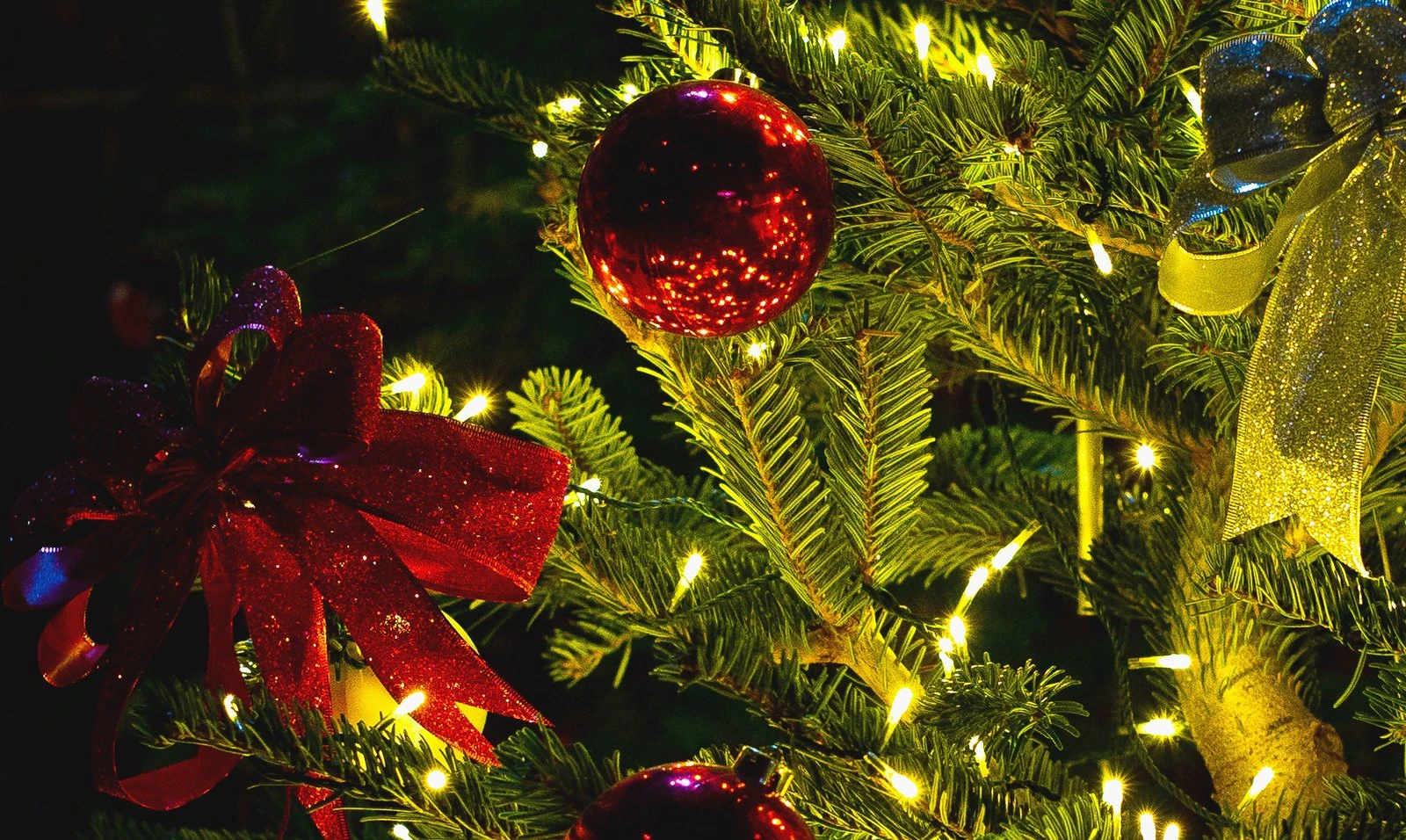 Vidējā izpeļņā nav iekļaujami darba devēja maksājumi darbiniekam uz svētkiem