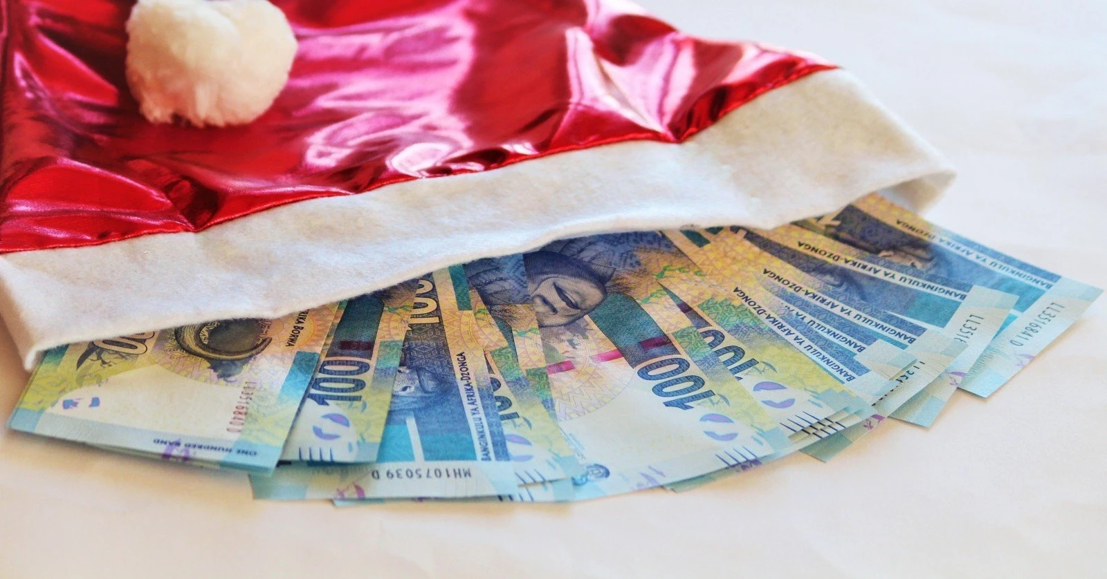 Prēmijas iekļaušana vidējā izpeļņā - kur saskatāmas pretrunas regulējumā?