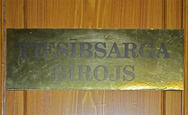 Vai VID izsūtītie informatīvie paziņojumi par ienākumu deklarēšanu un datu nesakritību ir tiesiski?