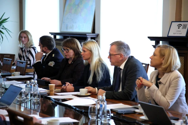 Publiskajai apspriešanai virzīs VID reformas likumprojektu paketi