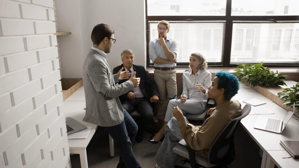 Dažādība darba vidē un diskriminācijas riski