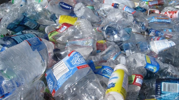 Arī par reģenerētu plastmasu būs jāmaksā nodoklis
