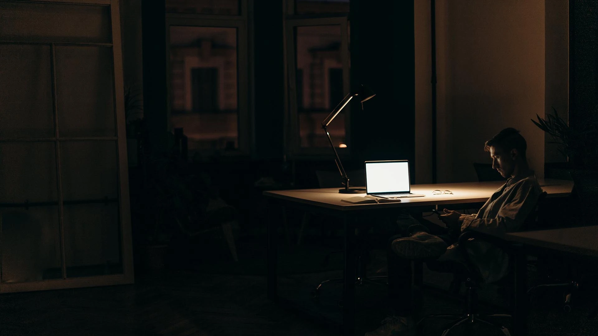 Vai strīdus periodu par darba piespiedu kavējumu ieskaita apdrošināšanas stāžā?