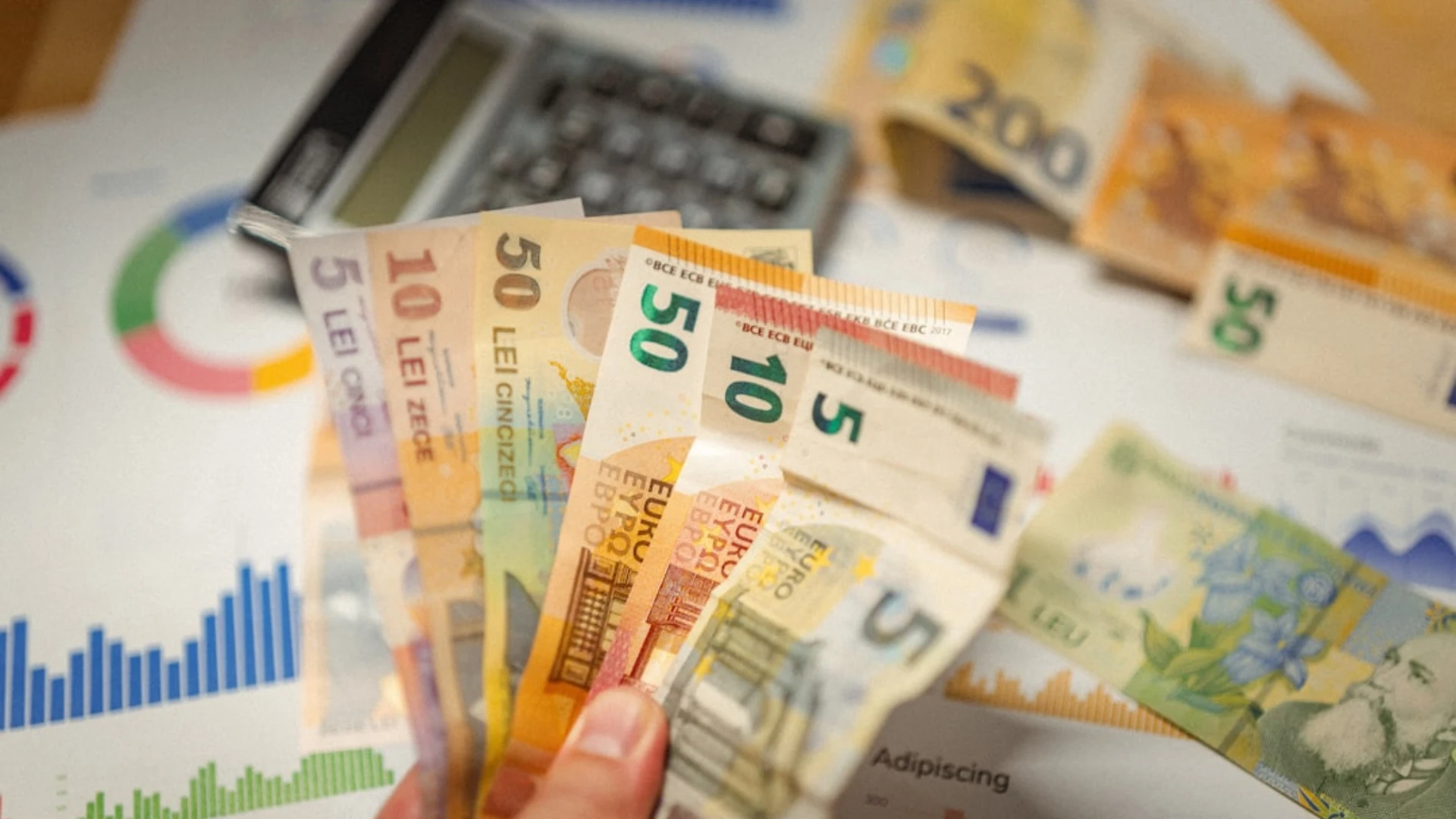 Minimālā mēneša darba alga 2025. gadā būs 740 eiro