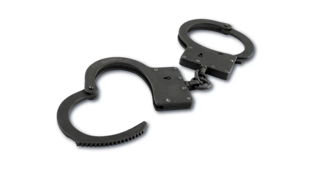 Disciplināratbildības piemērošana neizslēdz kriminālatbildības piemērošanu