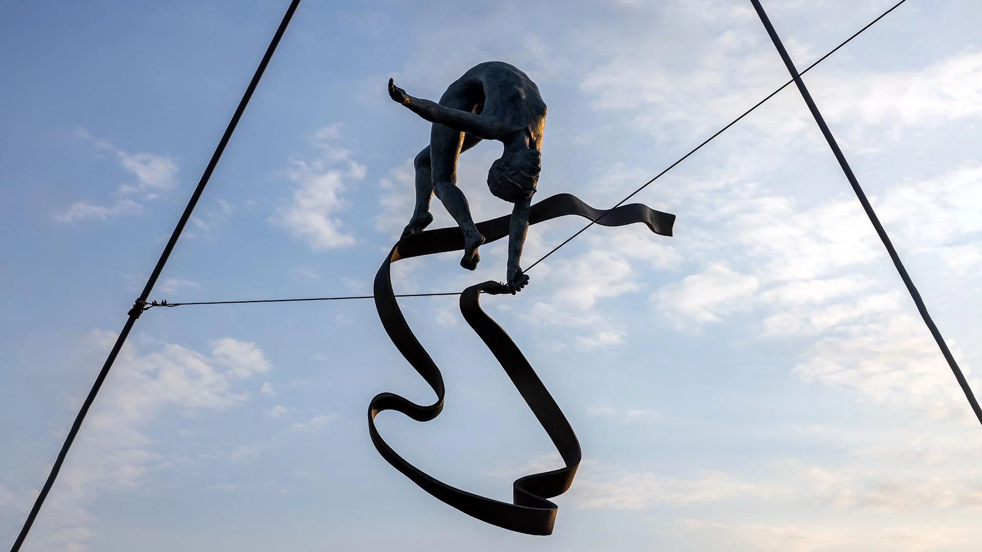 Darbinieka pienākums pakļauties darba devēja rīkojumiem