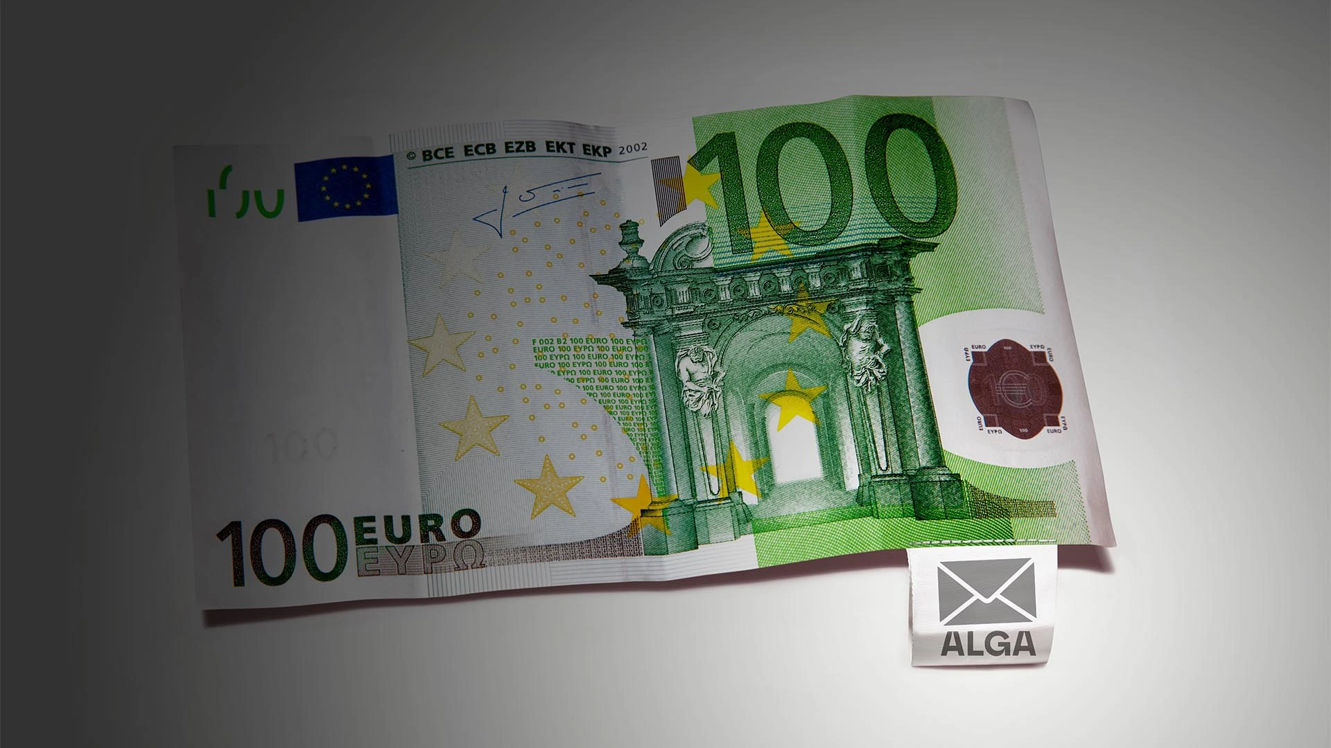 Ēnu ekonomikā aizvien dominē aplokšņu algas