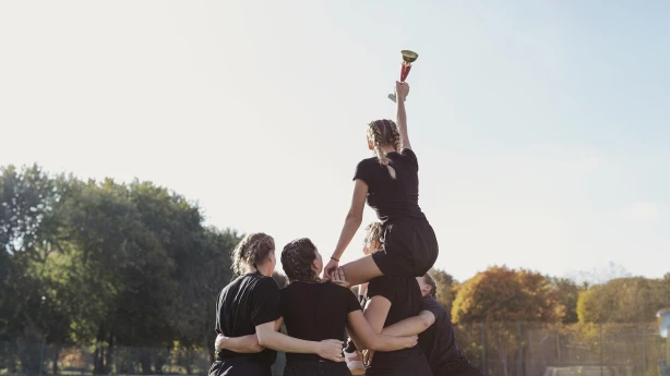 Kā rīkoties, ja ir izmaksāta vai saņemta balva konkursā vai sacensībās