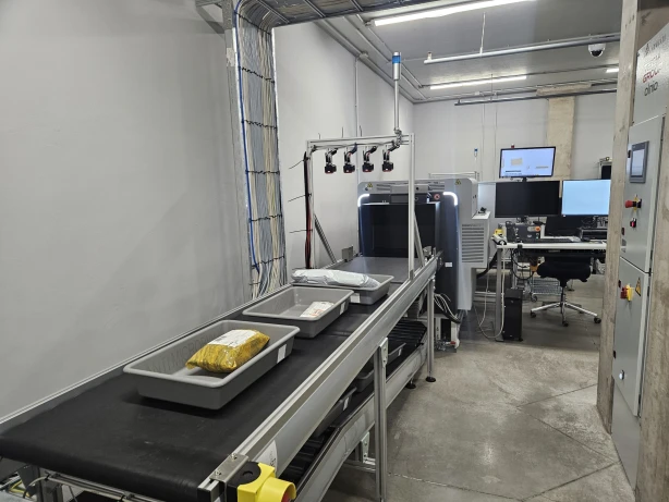 VID pilnveido pasta sūtījumu muitas kontroli Lidostas muitas kontroles punktā