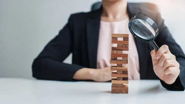 Saņemot VID atzinumu par nodokļu riskiem, var atteikt izmaiņu ierakstīšanu komercreģistrā