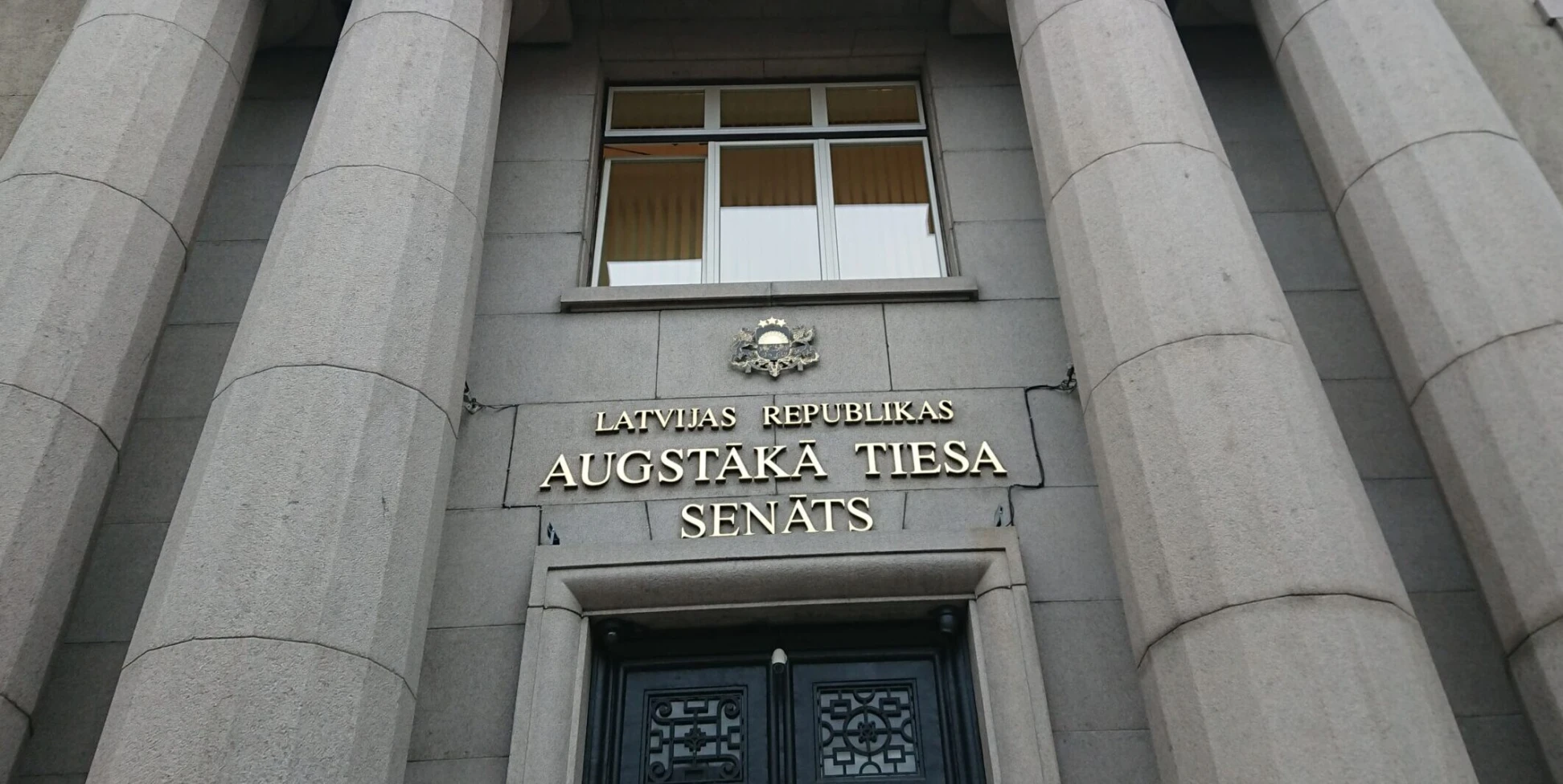 Strīdiem par kapitālsabiedrības dalībnieku (akcionāru) sapulces lēmumu atzīšanu par spēkā neesošu piemēro speciālu procesuālo kārtību