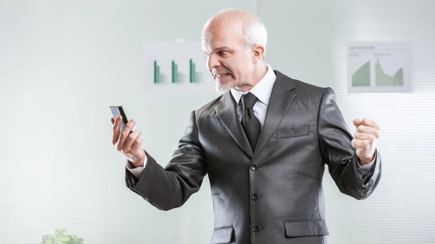 Vecums sasniegts, stāža pietiek, bet iemaksas nav veiktas