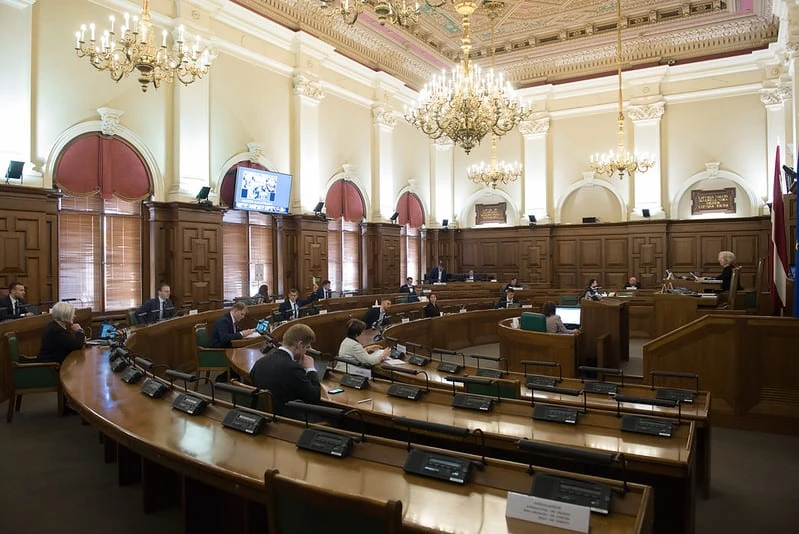 Saeima konceptuāli atbalsta nākamā gada budžeta projektu