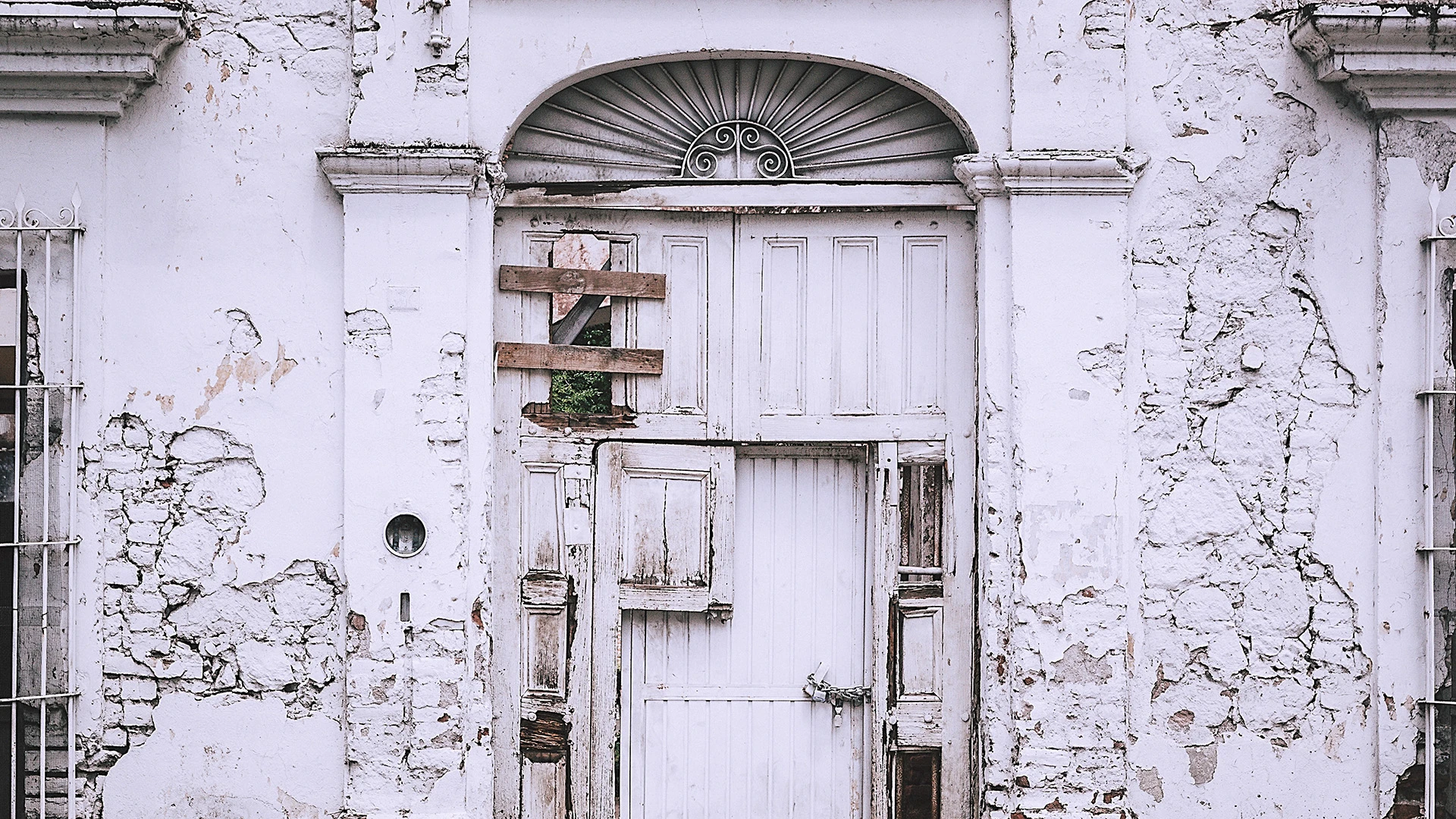 Pārdod pamatlīdzekli, kas bija ieguldīts pamatkapitālā