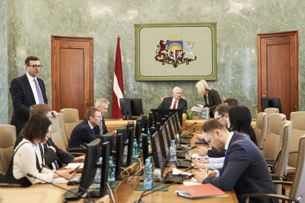 Valdība apstiprinājusi priekšlikumus 2021. gada valsts budžetam un plānotās izmaiņas nodokļos