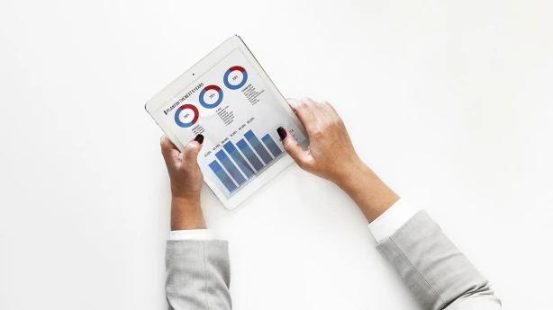 VID skaidro, kā PVN piemērojams finanšu starpniecības pakalpojumam