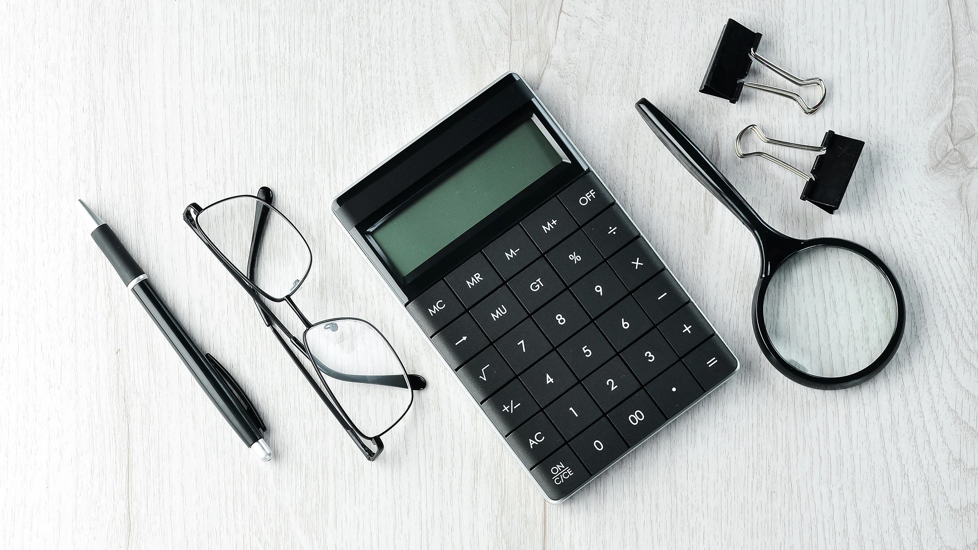 Precizēta atvieglojumu piemērošana darbiniekiem, palielinātas kompensāciju normas, noteiktas jaunas ziņošanas prasības VID