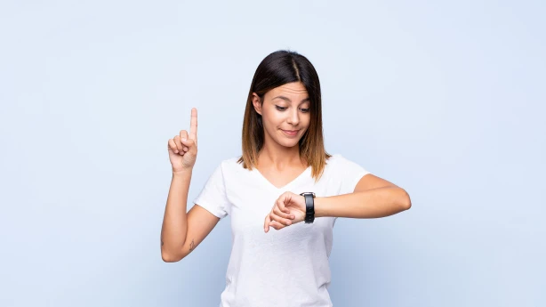 Minimālās stundas tarifa likmes pa 2023. gada mēnešiem