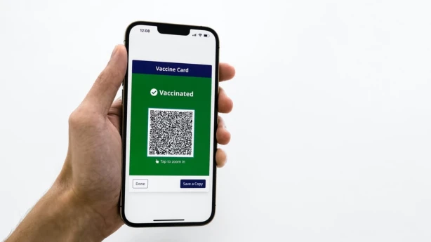 Līdz februāra beigām pagarina atstādināšanas termiņu nodarbinātajiem bez Covid-19 sertifikāta