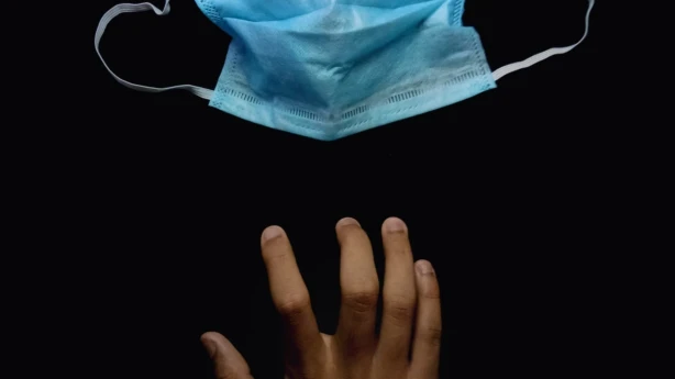 No 1.aprīļa atcels Covid-19 drošības pasākumus