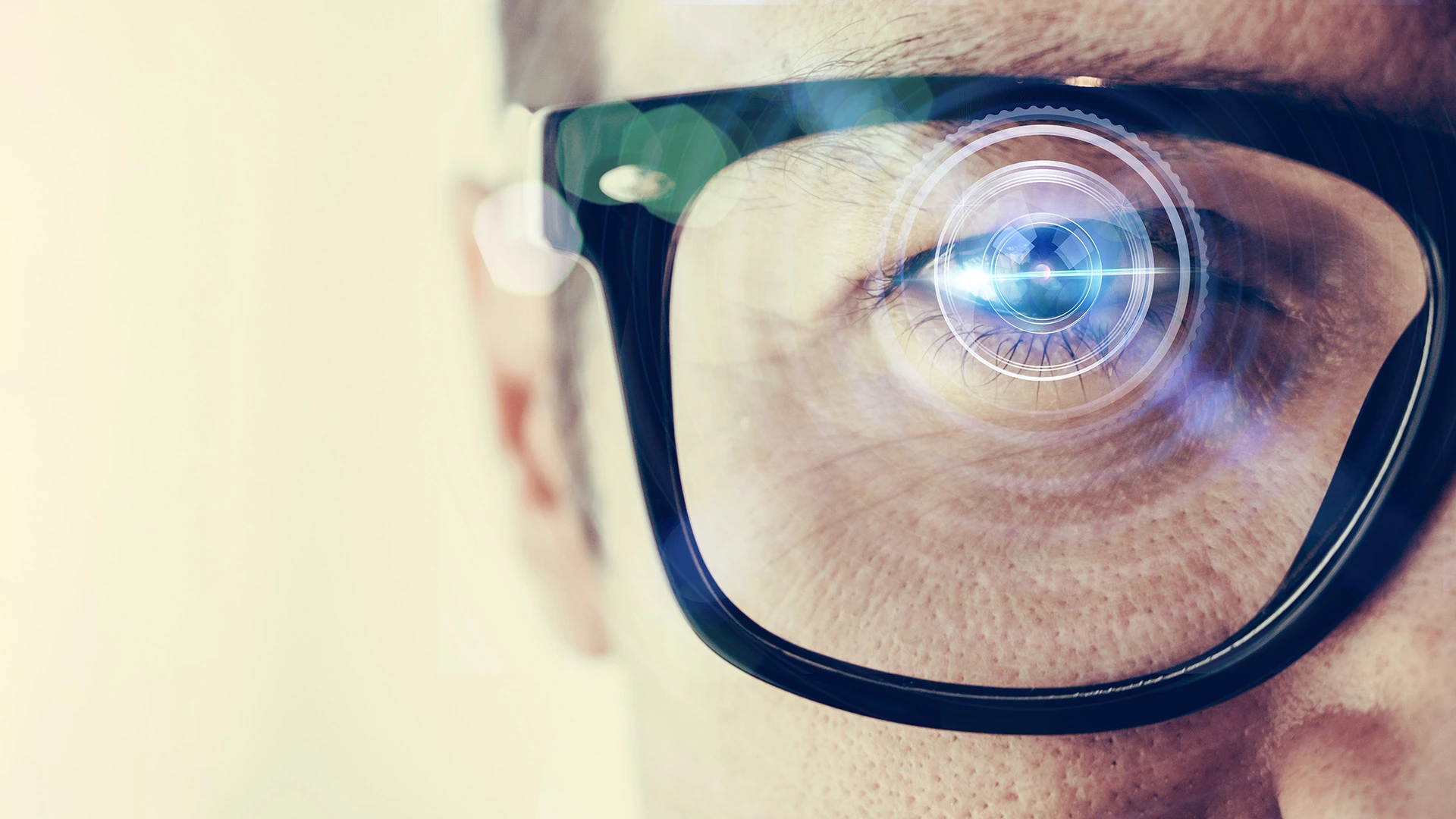 Par optisko briļļu iegādi darbam ar displeju