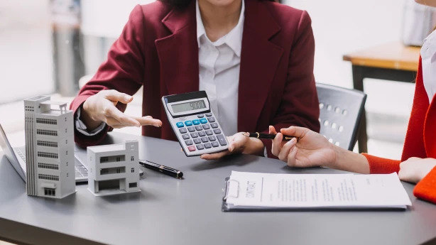 Nodokļu iekasēšana pēc plāna nedaudz atpaliek, taču pieaugusi, salīdzinot ar aizvadīto gadu