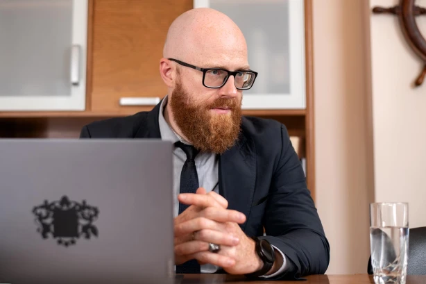 Cīņā ar viltojumiem