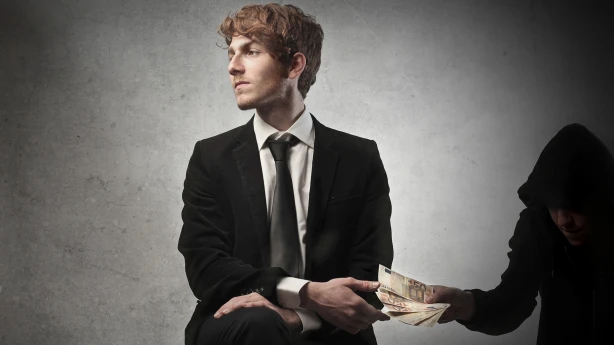 Koruptīvas darbības un citi finanšu noziegumi – indikatori, kas par to liecina