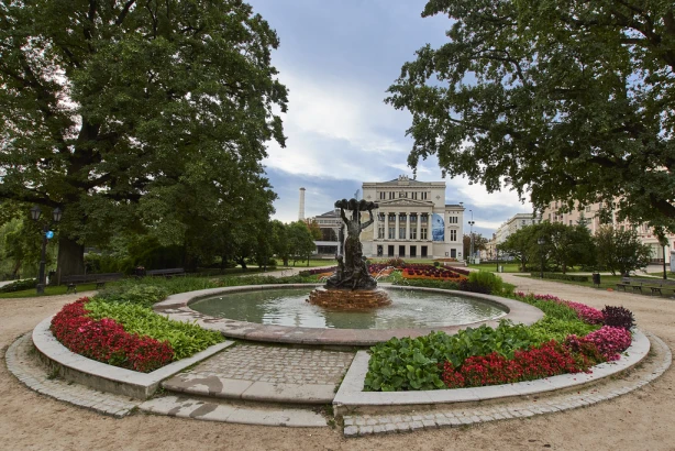 Kā grāmatvedībā uzrādīt Rīgā ieviesto nodevu par atpūtnieku un tūristu uzņemšanu?