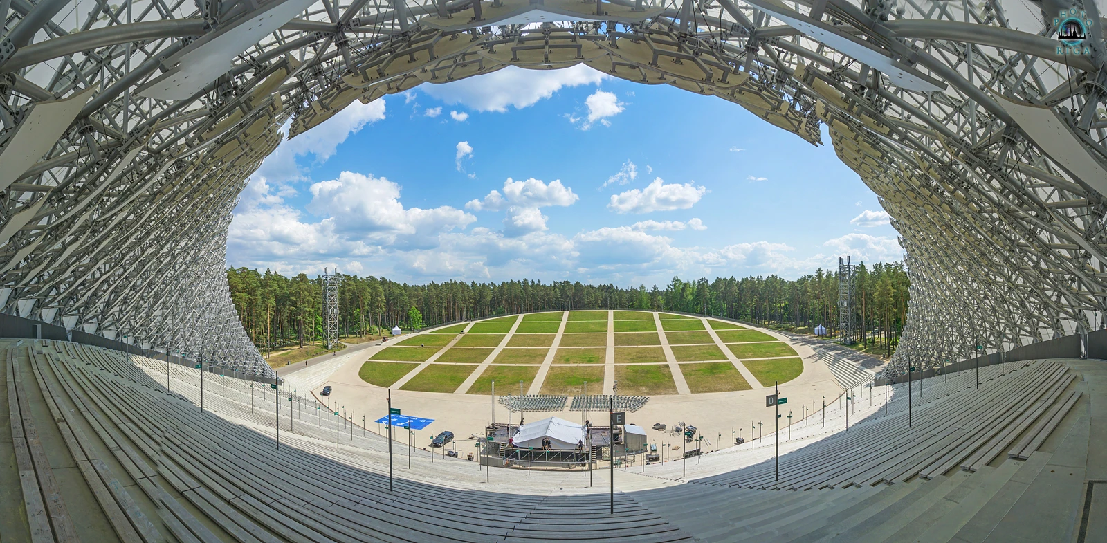 Iepirkumu komercnoslēpumus drīkst atklāt, ja to sabiedriskais nozīmīgums pārsniedz iespējamo kaitējumu konkurencei