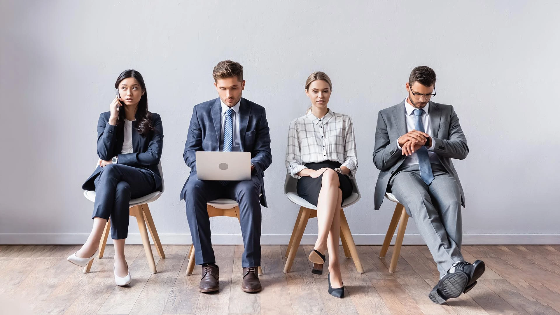 Kas jāzina par nodokļu maksāšanas kārtību, pieņemot darbā ārvalstnieku