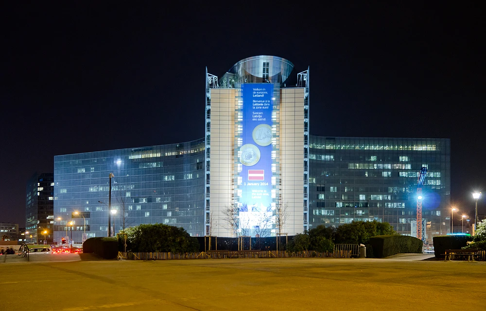 Kas mainījies, piegādājot preces uz noliktavu citā ES dalībvalstī?