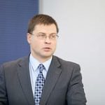 V.Dombrovskis