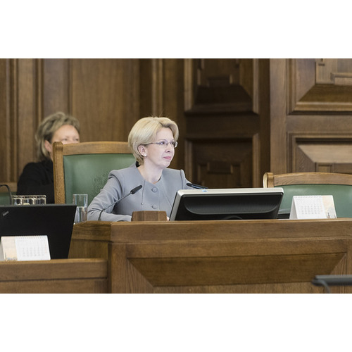 Uz Saeimas komisijām aizceļos nodokļu reformas un Darba likuma grozījumu likumprojekti