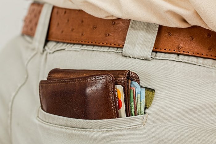 Vai jāziņo VID par Paypal, Revolut un citiem ārvalstīs atvērtiem maksājumu kontiem?