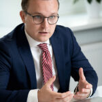 Paulis Iļjenkovs, Finanšu izlūkošanas dienesta Stratēģiskās analīzes nodaļas vadītājs