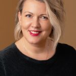 Laila Kelmere, grāmatvede, Latvijas Biozinātņu un tehnoloģiju universitātes viesdocente, Ekonomikas un kultūras augstskolas viesdocente, Grāmatvedības un finanšu koledžas docente
